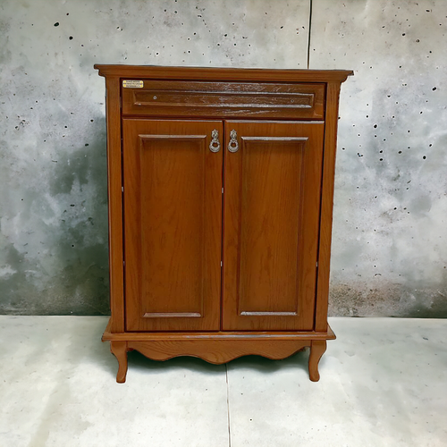 جاکفشی چوبی آگرین