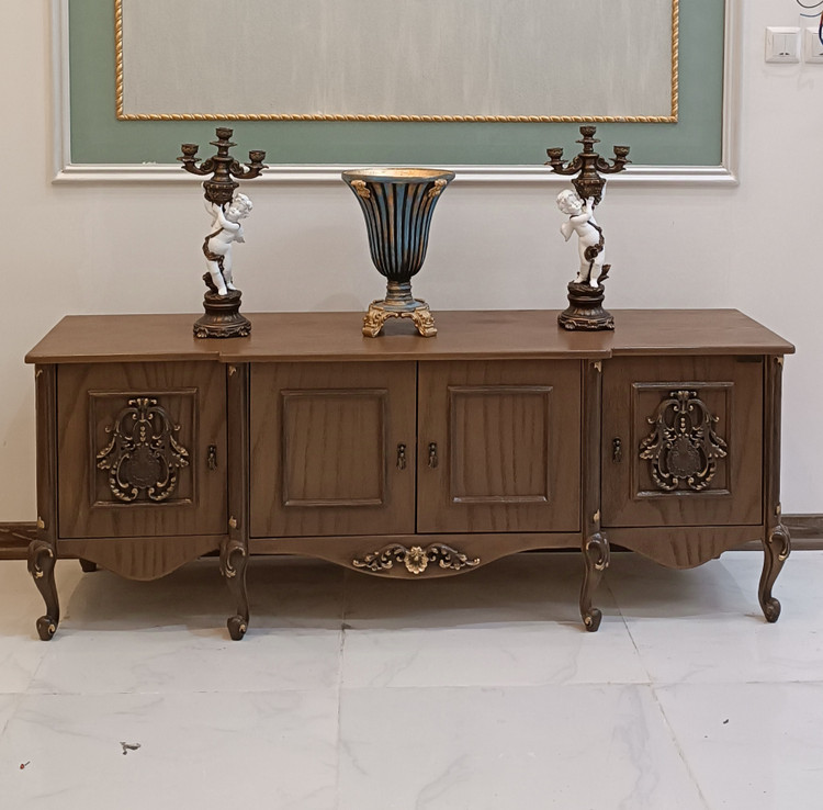 رنگ قهوهای بلوطی با پتینه طلایی