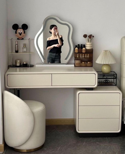 پاف گرد با پشت مبلغ ۸۰۰تومن گرانتر هستش