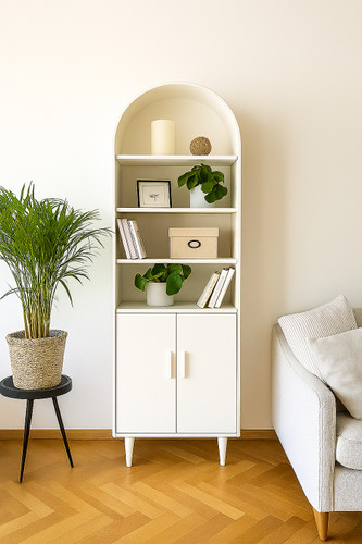 کتابخانه با رنگ سفید و فرم منحنی،